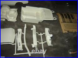 AMT 6556-200 Original kit 1966 Buick Riviera Gran Sport Box open Kit MIB