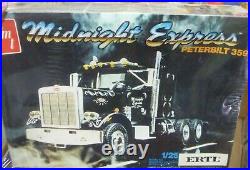 AMT 6644 Peterbilt 359 Midnight Express TRACTOR KIT 1/25 McM Fs