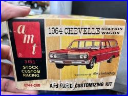 AMT 8744 1964 Chevy Chevelle Station Wagon Vintage Annual Model KIT 1/25 McM