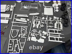 AMT 8744 1964 Chevy Chevelle Station Wagon Vintage Annual Model KIT 1/25 McM