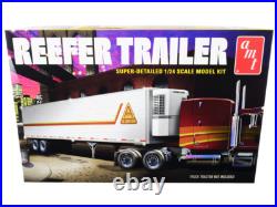 AMT AMT1170 Skill 3 Model Kit Reefer Trailer 1/24 Scale Model