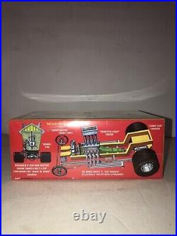 AMT AMT908 125 Scale Li'l Hot Dogger Show Rod Model Kit (Sealed)