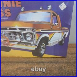 AMT BOONIE BOSS T412 Ford Custom Pickup Truck Model Kit Hobby SEALED