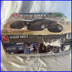 AMT Bigfoot 4x4x4 No. 6712 1/25 Model Kit
