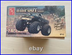 AMT Bigfoot 4x4x4 No. 6712 1/25 Model Kit Open Box