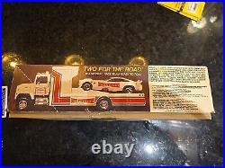 AMT Budweiser Race Team Mustang Funny Car Ford Ramp Truck KIT 1/25
