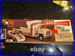 AMT Budweiser Race Team Mustang Funny Car Ford Ramp Truck KIT 1/25