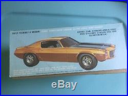 AMT Camaro SS 72. 125th scale. Vintage kit