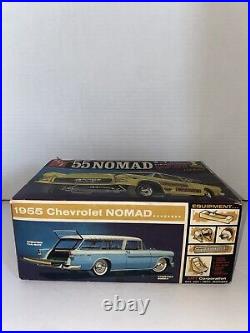 AMT Chevrolet 55 Nomad Car Model Kit