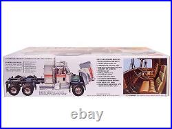 AMT Chevrolet Bison Conventional Tractor 125 Scale Model Kit