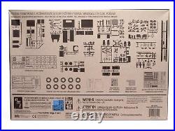 AMT Chevrolet Bison Conventional Tractor 125 Scale Model Kit