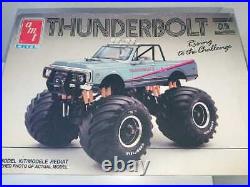 AMT Chevrolet Blazer Thunderbolt Monster Truck HOT ROD 1/25 Model Kit #20266