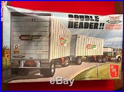 AMT DOUBLE HEADER 2 x 27 FT EXTERIOR POST VANS TRAILER MODEL KIT 1/25! SEALED