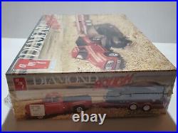 AMT Diamond In The Rough'53 Ford Pickup'40 Car Trailer Plastic Model Kit 125