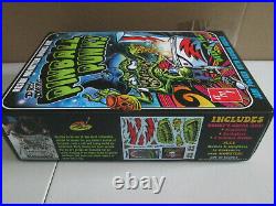 AMT Dirty Donny Pinball Punk Resin Monster Model Kit 997/12 Over 8 Tall