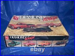 AMT/ERTL DIAMOND IN THE ROUGH FORD WithTRAILER & 40 FORD 125 PLASTIC MODEL KIT