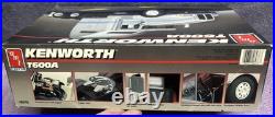 AMT/ERTL Kenworth T600A 1990 Model Truck Kit 1/26 Scale #6976 Open Box Complete