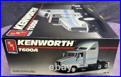 AMT/ERTL Kenworth T600A 1990 Model Truck Kit 1/26 Scale #6976 Open Box Complete