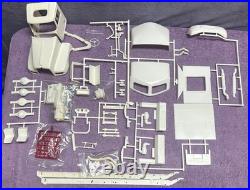 AMT/ERTL Kenworth T600A 1990 Model Truck Kit 1/26 Scale #6976 Open Box Complete