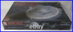 AMT ERTL Star Trek TNG U. S. S. Enterprise NCC-1701-C #8001 1/1400 Model 1998 NEW