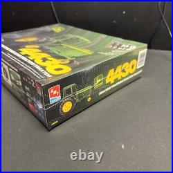 AMT/Ertl 1/25 John Deere 4430 Tractor Model Kit 15006 SEALED NEW