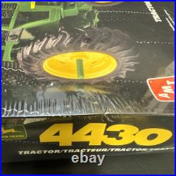 AMT/Ertl 1/25 John Deere 4430 Tractor Model Kit 15006 SEALED NEW