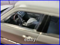 AMT Ertl 2005 Chrysler Hemi 300C Pro Built Promo 125 Plastic Model Car Kit