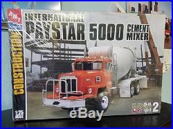 AMT/Ertl #31008 International Paystar 5000 cement mixer. 1/25th scale