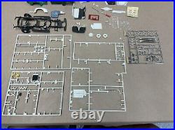 AMT Ertl 50 60 70 Chevrolet Chevy Fleetside Stepside Model Truck Kit Parts Lot