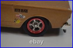 AMT Ertl'66 Plymouth Barracuda Super Boss Model 1/25 Scale Built Up Customized