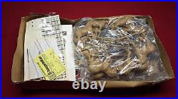 AMT Ertl 6716 Budweiser Clydesdale 8 Horse Hitch Model Kit 1/20