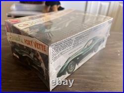 AMT Farrah's Foxy Vette Model Kit 1/25, Factory Sealed