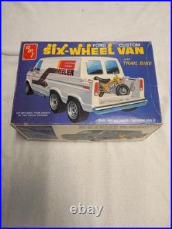 AMT Ford Custom Six-Wheel Van with Trail Bike 125 Unassembled Plastic Model Kit