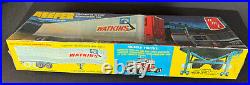 AMT Fruehauf 40ft Reefer Refrigerated Semi Trailer 1/25 1971 Model Kit SEALED