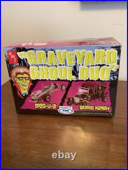 AMT Graveyard Ghoul Duo DRAG-U-LA and BARRIS KOACH / MUNSTERS Exclusive SEALED