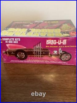 AMT Graveyard Ghoul Duo DRAG-U-LA and BARRIS KOACH / MUNSTERS Exclusive SEALED