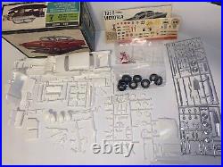 AMT HAULIN' VICKY 1956 Ford Hardtop 1/25 Scale Model Customizing Kit