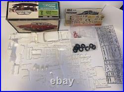 AMT HAULIN' VICKY 1956 Ford Hardtop 1/25 Scale Model Customizing Kit