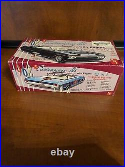 AMT K362 1962 Meteor 2 Dr Sedan Customizing Model Kit MIB