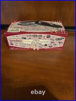AMT K362 1962 Meteor 2 Dr Sedan Customizing Model Kit MIB