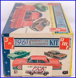 AMT K-1031 Falcon Ranchero 1961 Compact Customizing 125 Scale Model Car Kit