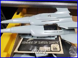 AMT Leif Ericson Galactic Cruiser Space Command Model Kit