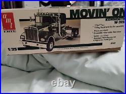 AMT MOVIN' ON Kenworth W-925 Matchbox Big 1/25 Scale Model Kit New In Packaging