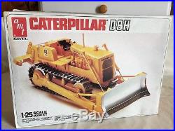 AMT Matchbox 125 scale Plastic Model Kit Caterpillar D8H Crawler Dozer Tractor