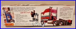 AMT Matchbox BJ & The Bear Kenworth Aerodyne Cabover Kit #5021 Open Box