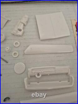 AMT Meteor Hardtop Convertible 1963 Custom 125 Model Car Kit 05-363-149 PARTS