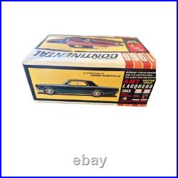 AMT Model Kit 1966 Lincoln Continental 1/25 Scale Gene Winfield Customizing