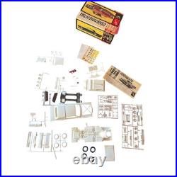 AMT Model Kit 1966 Lincoln Continental 1/25 Scale Gene Winfield Customizing