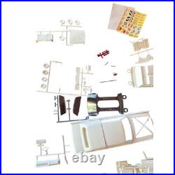 AMT Model Kit 1966 Lincoln Continental 1/25 Scale Gene Winfield Customizing