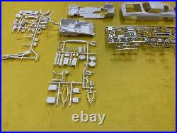 AMT Model Kit 63 Hardtop Corvette String Ray Fastback